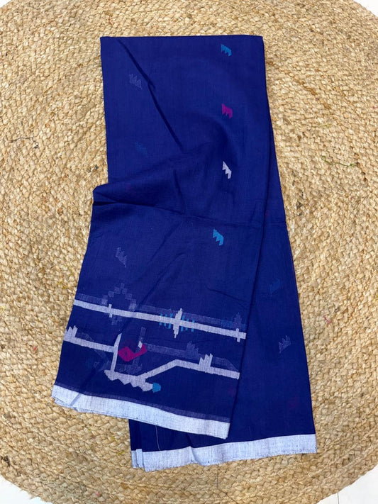 *Metirials*- 100 Count Cotton
 *Item Nam*- Authentic 100% Cotton
 Jamdani Neddle Work Blouse Piece 