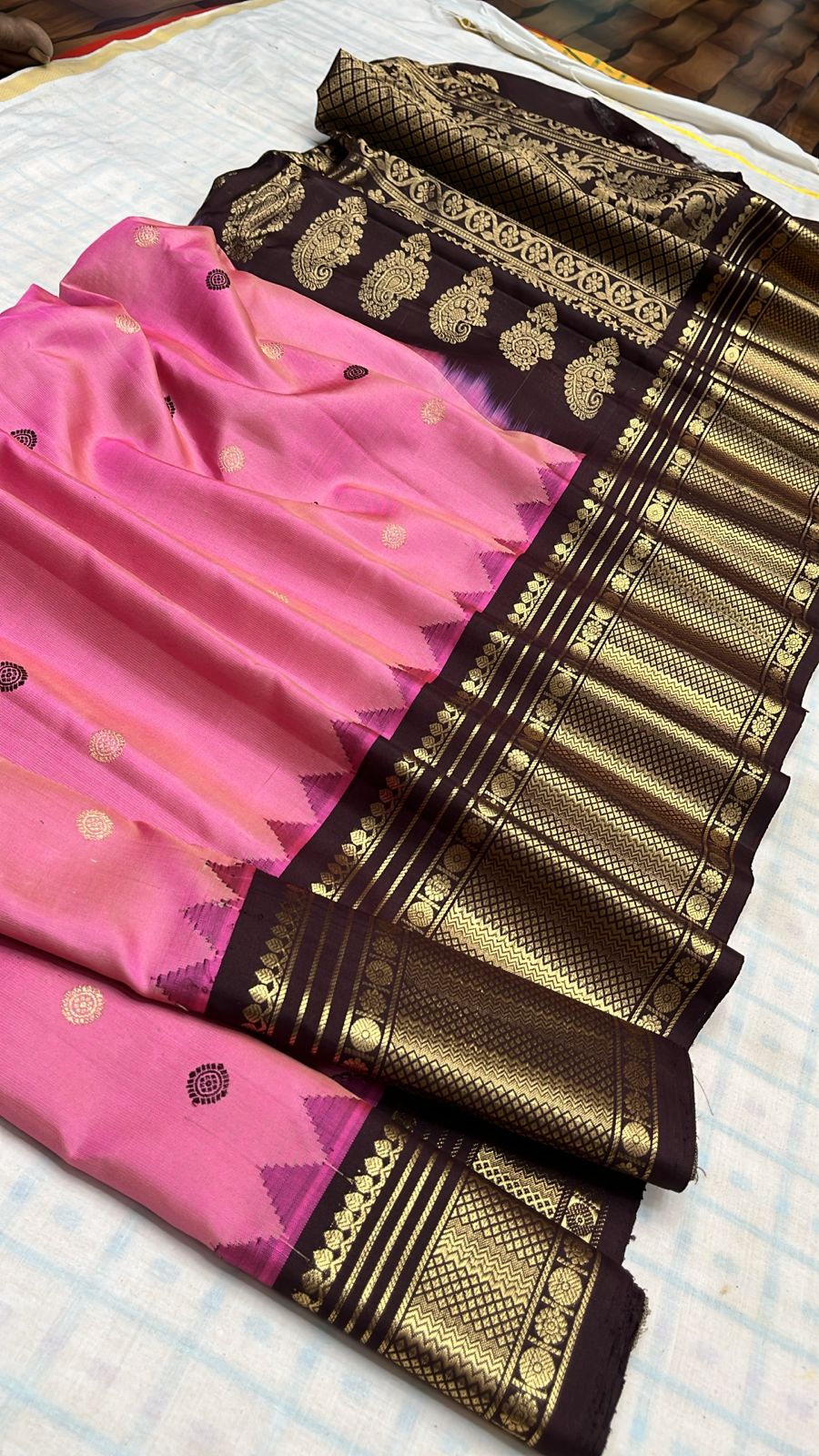 ✨✨Pure Gadwal Traditional Kuttu
 Kanchi Big Border Pattu Sarees ✨✨