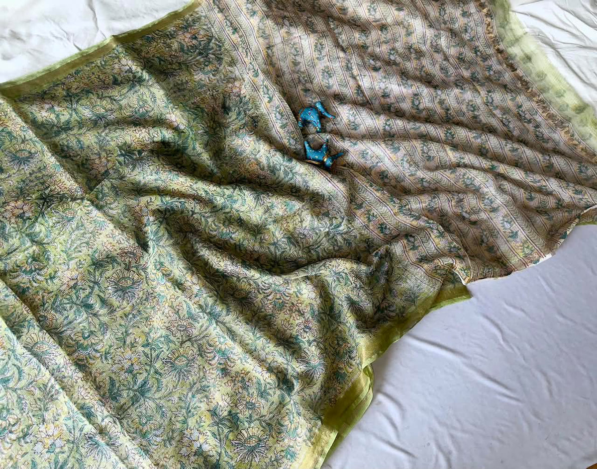 Summer special collection
Vanaspati ajark print

🥻🥻🥻🥻🥻🥻
 Kota saree new collection of Bagru print 
New collection Saree Kota Doriya .
Hand made 
Block print , Dabu print , Bagru print , vaspati print, ajark prijt
Saree length 5.5 mtr
Blouse.  80cm
Hand block printed