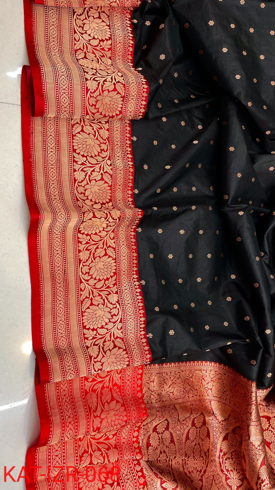 Bhuyaana | Katan Silk Banarasee Saree