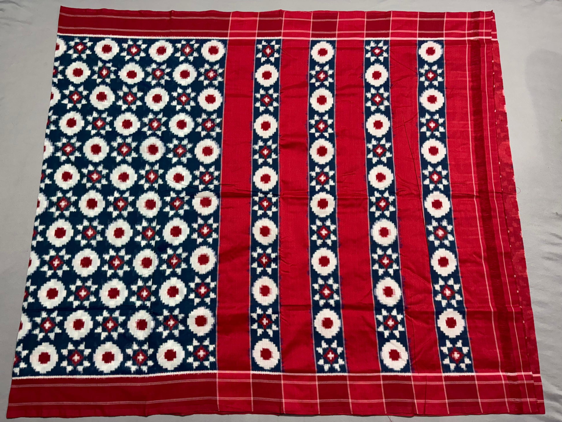 💐FABULOUS COLLECTIONS OF SPECIAL TELIYA RUMAL MESRISED COTTON SAREES💥

💐with blouse

💐thread count:-100

💐Exclusive designs