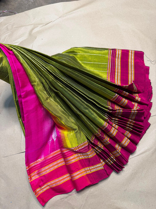 Material - viscos by cotton with Cotton By Cottan 
Border - *Gayatri And Chikki Big border 
Saree Name -ilkal special Gayatri saree
Pallu -*silk pallu*
Blouse -running
Handloom - *Hand Loom*
Saree length- 7.2