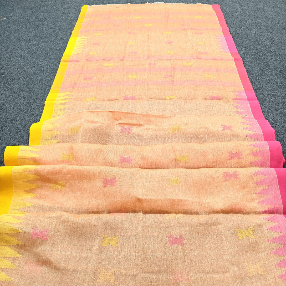 Authentic handloom
 monipuri cotton saree
With bp
