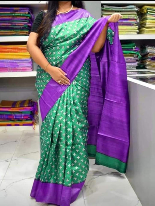 🪴New Design Of  Tussar By Ghicha Screen Print Silk Saree 
All Saree Comes  R Matching 
 Saree. Colour Tassels.
Hand Loom. Saree ..
Running Blouse..Pc ( Saree's Colour)
💯% Silk Saree Comes.With Silk Mark  Certificate (Tag)
Quality 💯% Assured