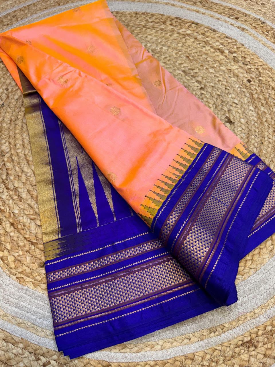 *All New Colours* 

*Exclusive silk ilkal saree*
*Pure silk korvai temple border* with *body butta* design superior quality ilkal saree & contrast blouse 
6.10mtrs length 
Full body pure silk 
Border, pallu & blouse semi silk
