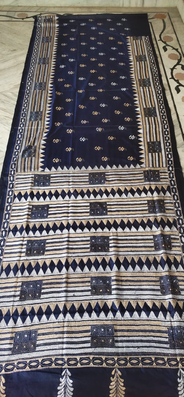 Handmade kantha on blended silk