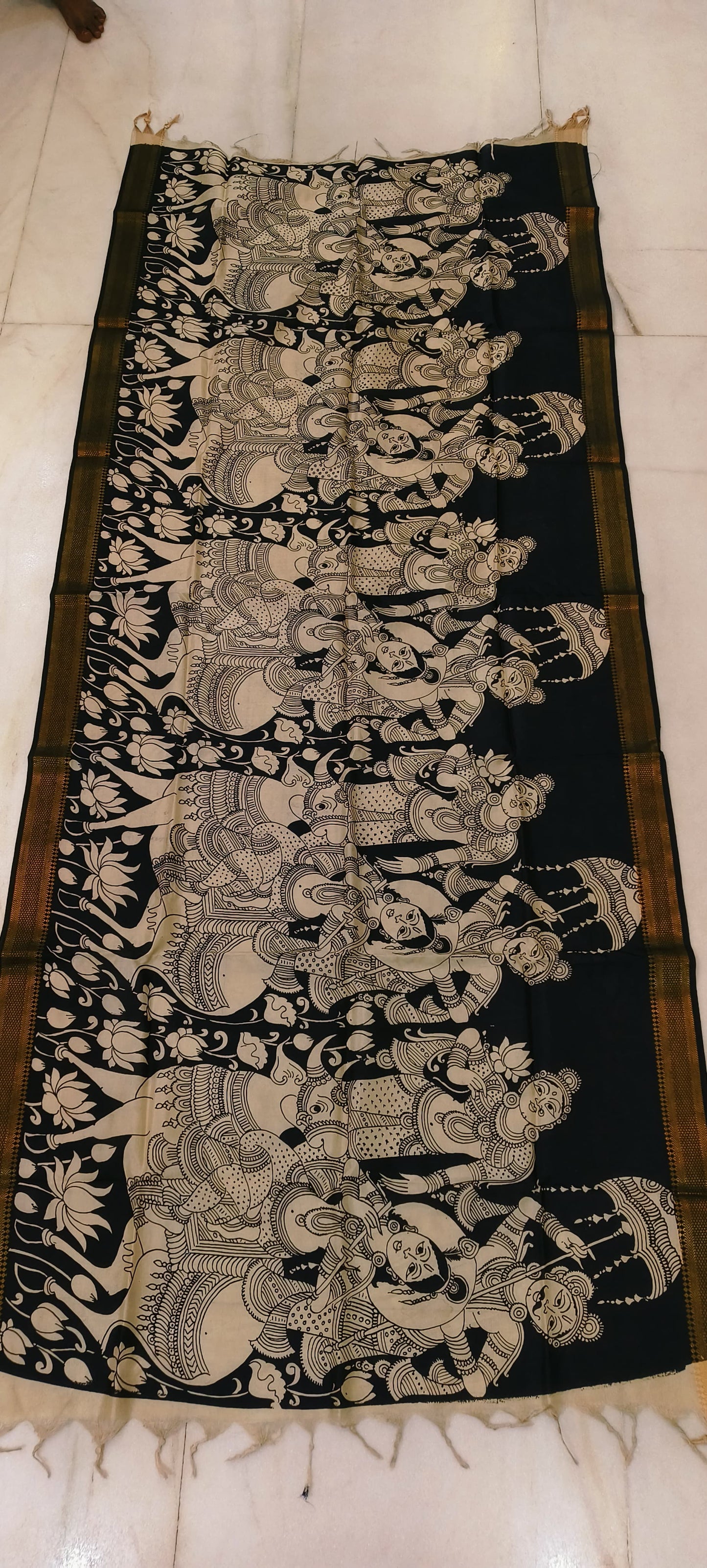 Karthini | Kalamkari dupatta on mangalagiri silk