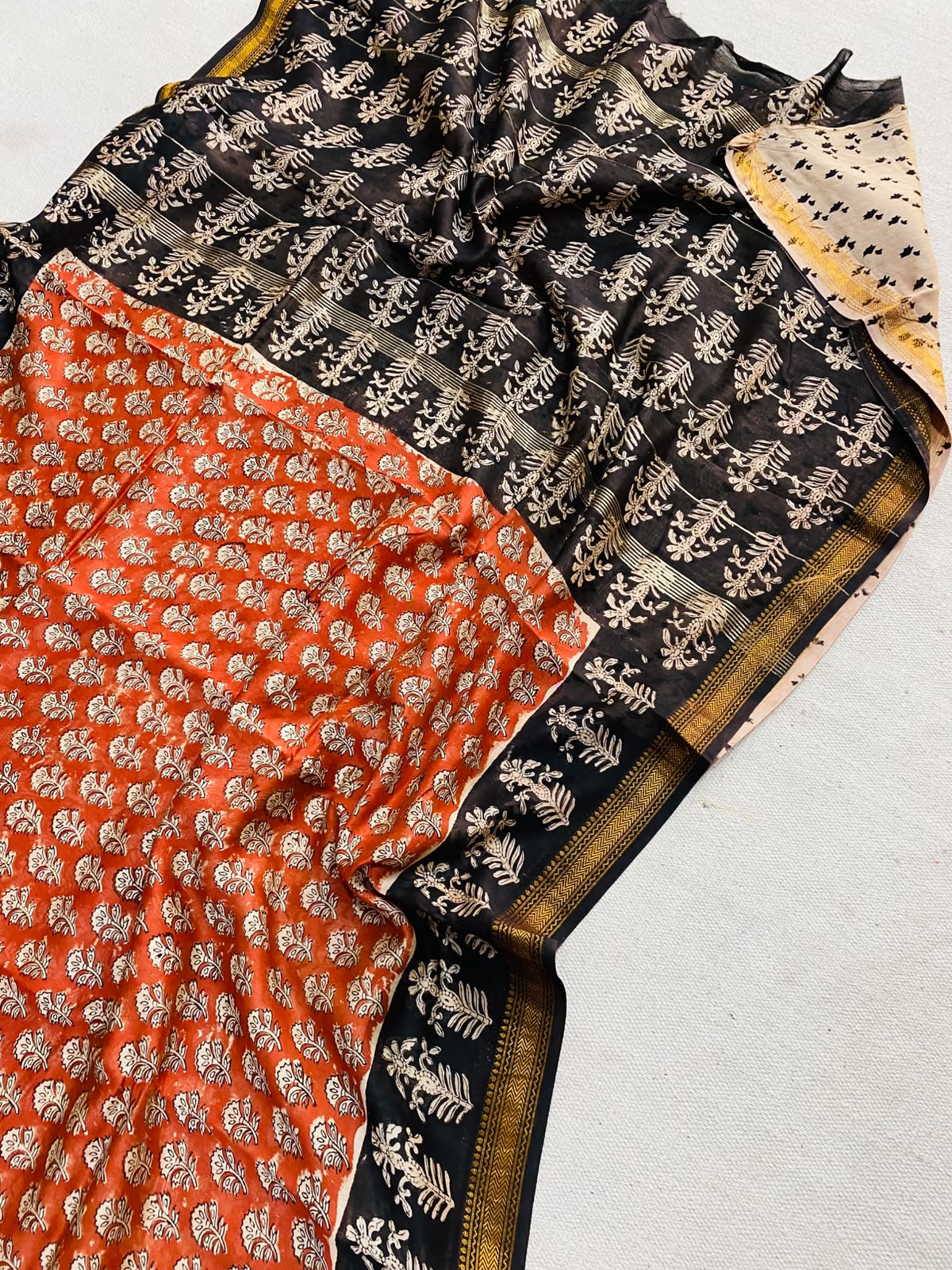 Let’s Wear #ethicallymade✅
🍁Beautifully Crafted Maheshwari Silk Saree  collection🍁
 Specially Designed in Bagru  jahota rapid dabu hand block print
100% Natural Dye
Fabric : Maheshwari Silk 
Length : 5.5 Meters
Blouse Piece : 0.90 Meter
