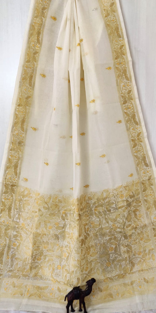 Very Exclusive Hand kantha stitch work on Premium Quality pure cotton saree

Without blouse piece 

Very demanding saree❤️
Book your order soon
