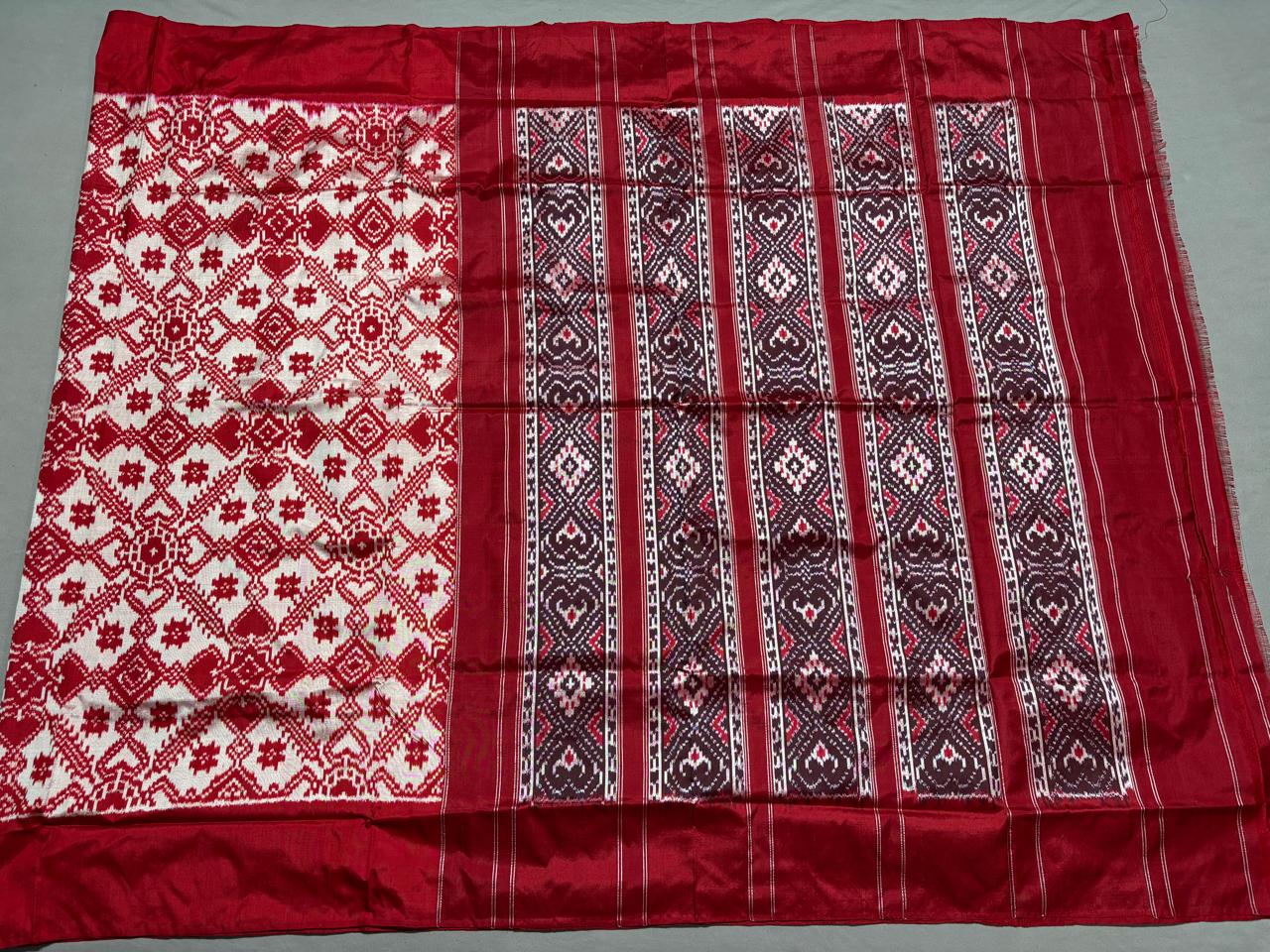 Latest and Exclusive ☝🏻☝🏻☝🏻
*IKKAT SILK  SAREES*
👉🏻 *EXCLUSIVE SILK SAREES*
*Silk mark Certified * 