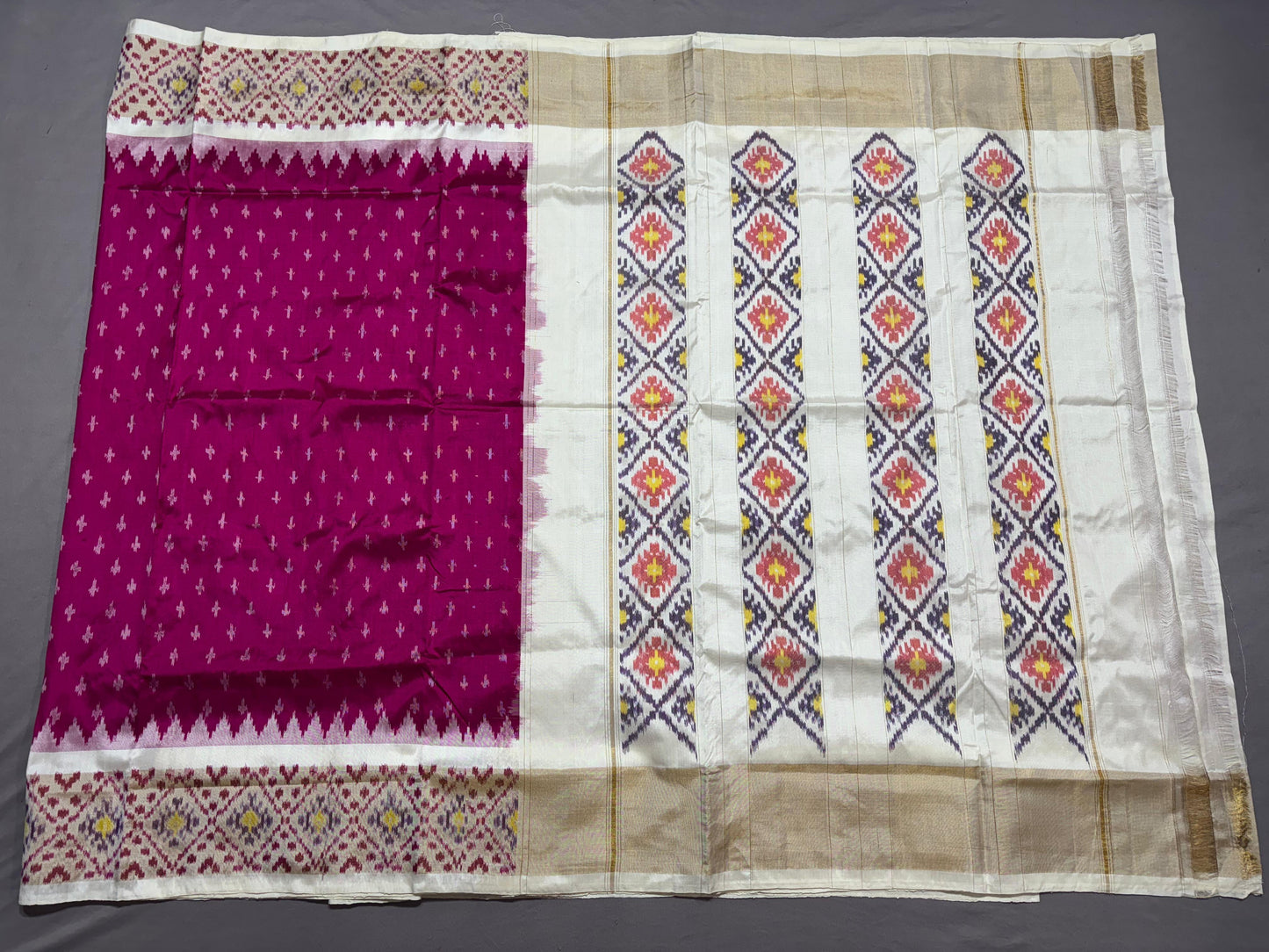 Latest and Exclusive ☝🏻☝🏻☝🏻
*IKKAT SILK  SAREES*
👉🏻 *EXCLUSIVE SILK SAREES*
*Silk mark Certified * 