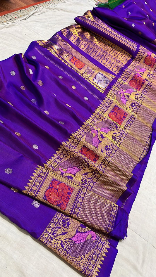 ✨✨Pure Gadwal Traditional
           Meenakari turning
           Border Pattu Sarees ✨✨