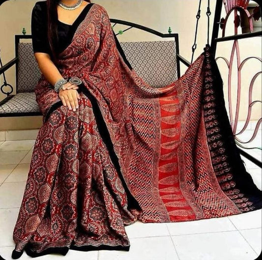 
🥻 Pure Modal Silk  Saree 🥻
🏕️ Natural / Vegetable Dyeing with Ajrakh Hand-Block Print

📦 All pics available
🎨 New colours / new patterns added 6.50...Full  saree  ..45..with 
