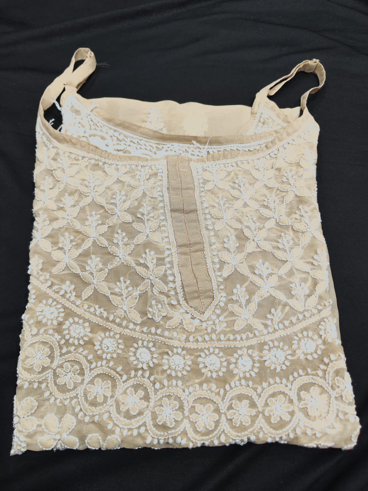 Chismera | Chikankari Spaghetti Kurta