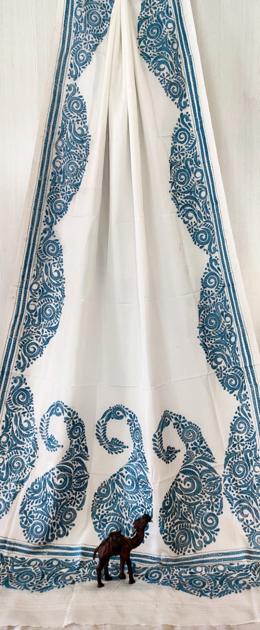Beautiful kantha work on blended Bangalore silk
With kantha stich work bp