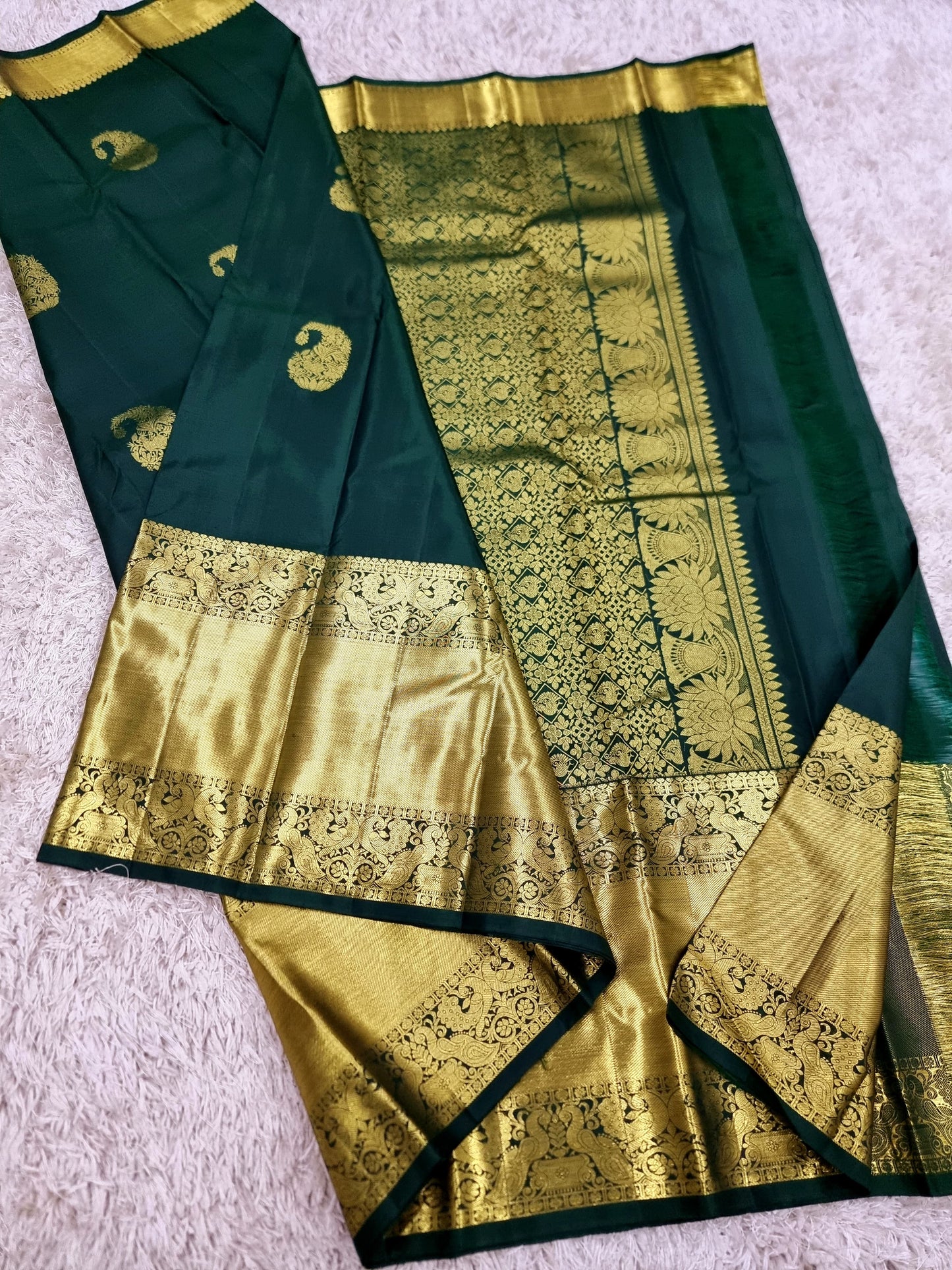 Iniyan | Pure silk Kanjivaram