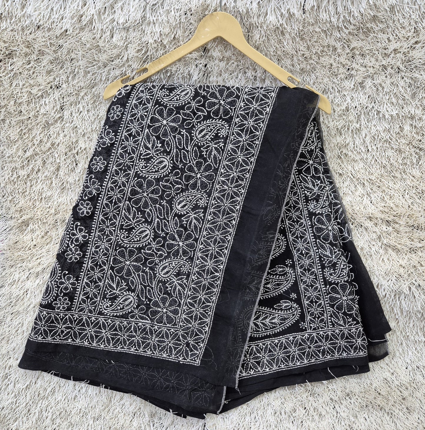 Charvi | Chikankari Saree