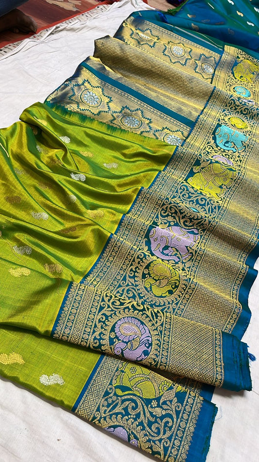 ✨✨Pure Gadwal Traditional
           Meenakari turning
           Border Pattu Sarees ✨✨