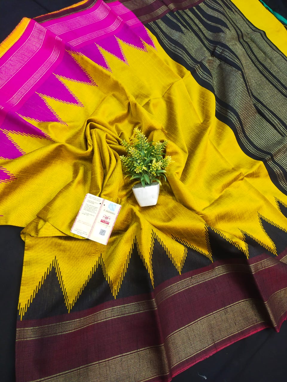 Shrileya | Raw Silk Temple Border Saree