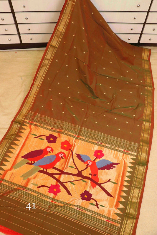 Sanaya | Cotton Handloom Paithani Saree