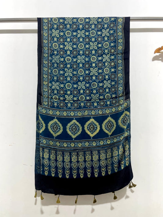Arya | Ajrakh Stole