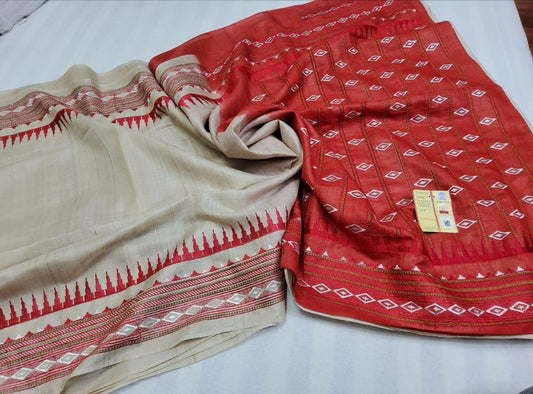 Pure tussar by  munga with beautiful temple embroidery design pallu and border silk handloom saree with blouse pc.
Available 
Best quality 
Silk mark tag 👈🏻