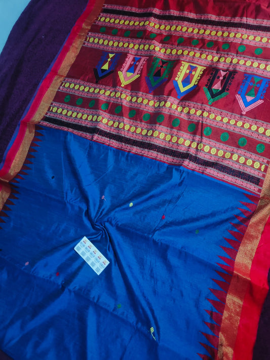 *Pure raw silk handloom   Dolabedi temple border saree with contrast blouse*
Silk mark certified 