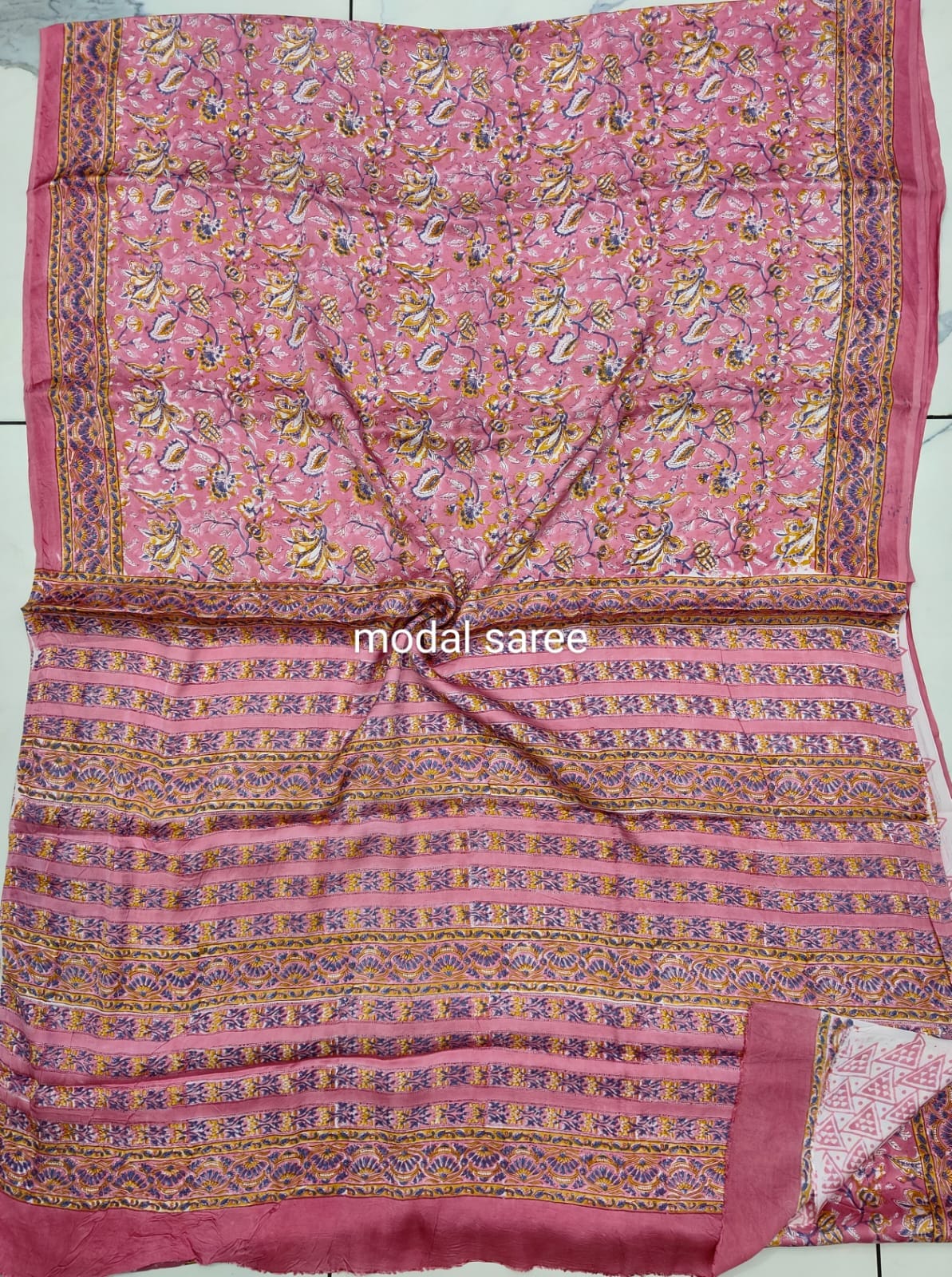 New Arrival Premium Modal Silk 2pc Suit
Top – Modal Silk (2.50 mtr)
Dupatta – Modal Silk (2.50 mtr)
Vanaspati Ajrakh
Kutch Ajrakh Elegant look | Premium Quality | Festive & Party Wear
