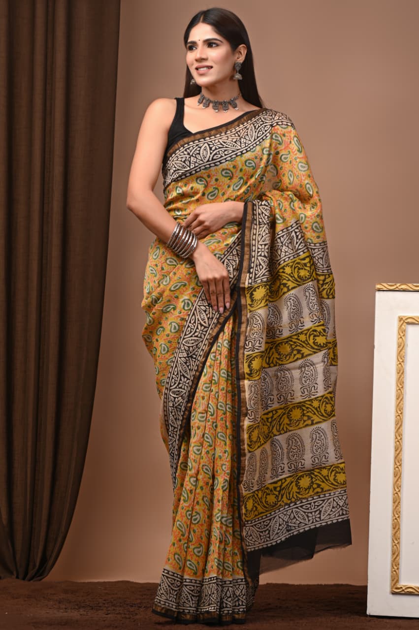 Chanderi silk sarees traditional collection
Hand block printed chanderi silk Sarees with blouse
Natural dye n color
Super quality:,fine fabric:,
Size- 6.5 