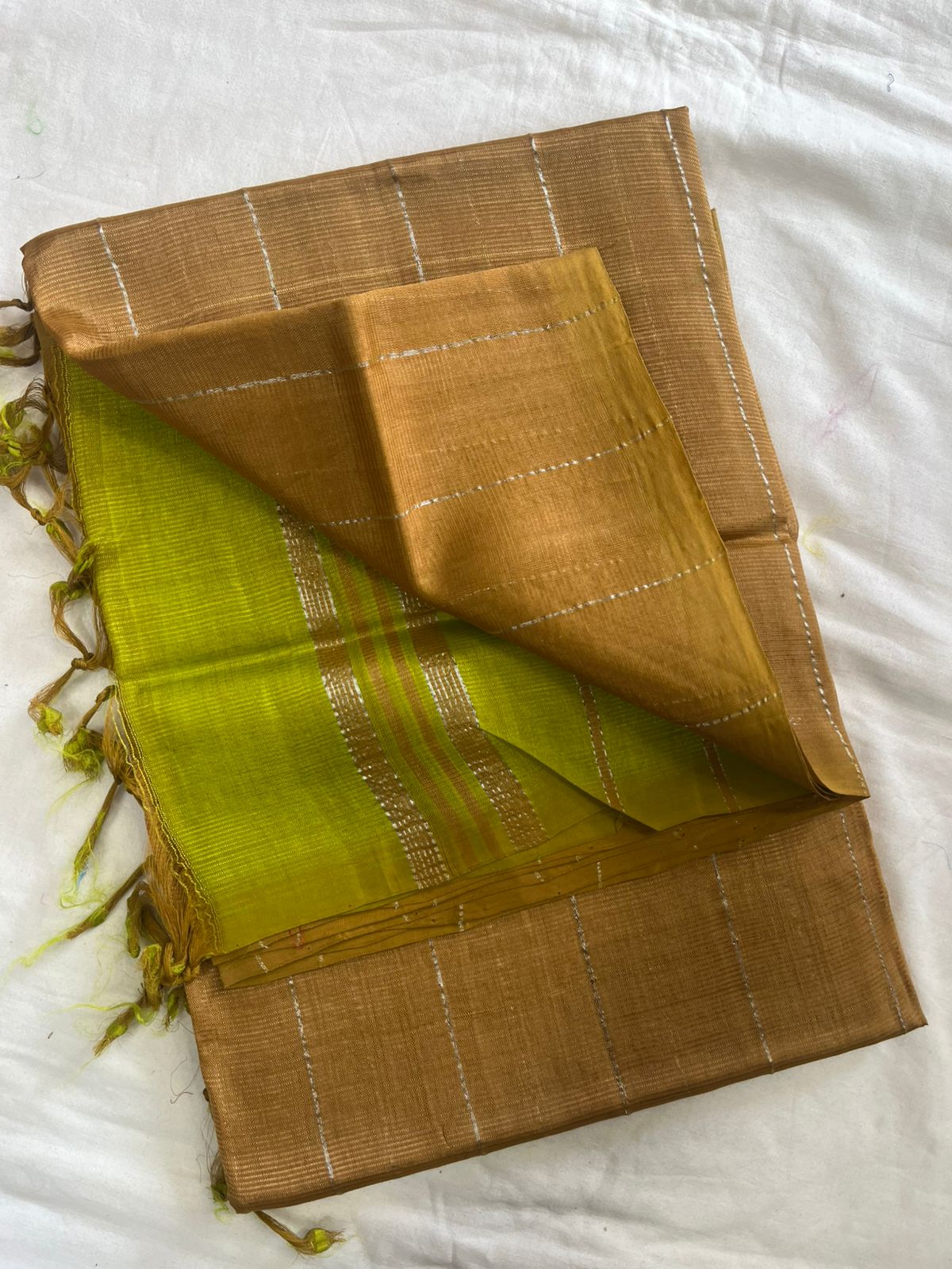 **Material **:- Mangalagiri handloom pattu by cotton 

**Model **:- all-over zari lines model sarees 

Contrast zari lines pallu & blouse