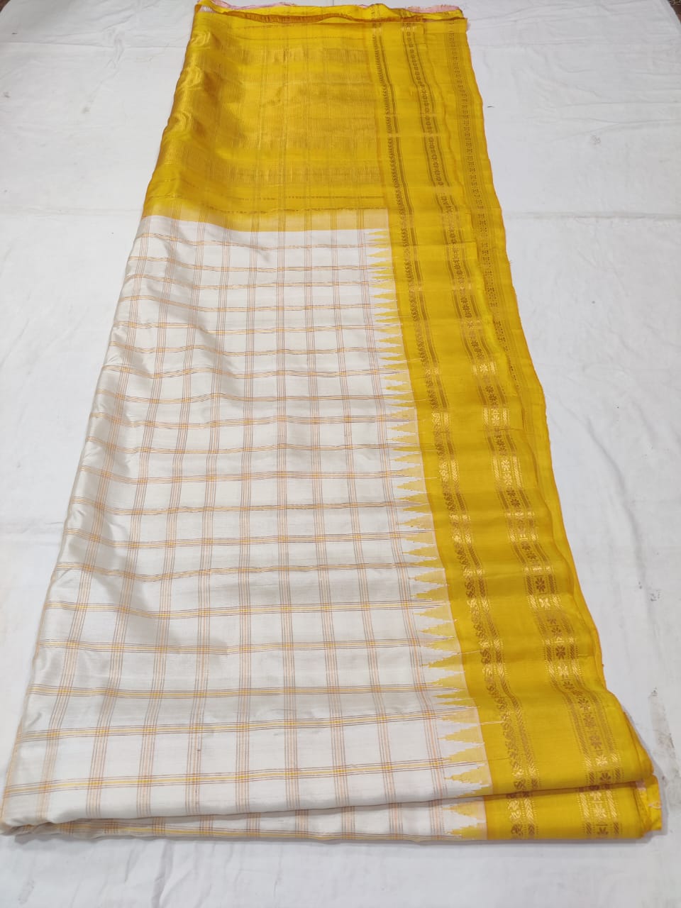 Makbul Gadwal | Gadwal Sarees in pure Silk