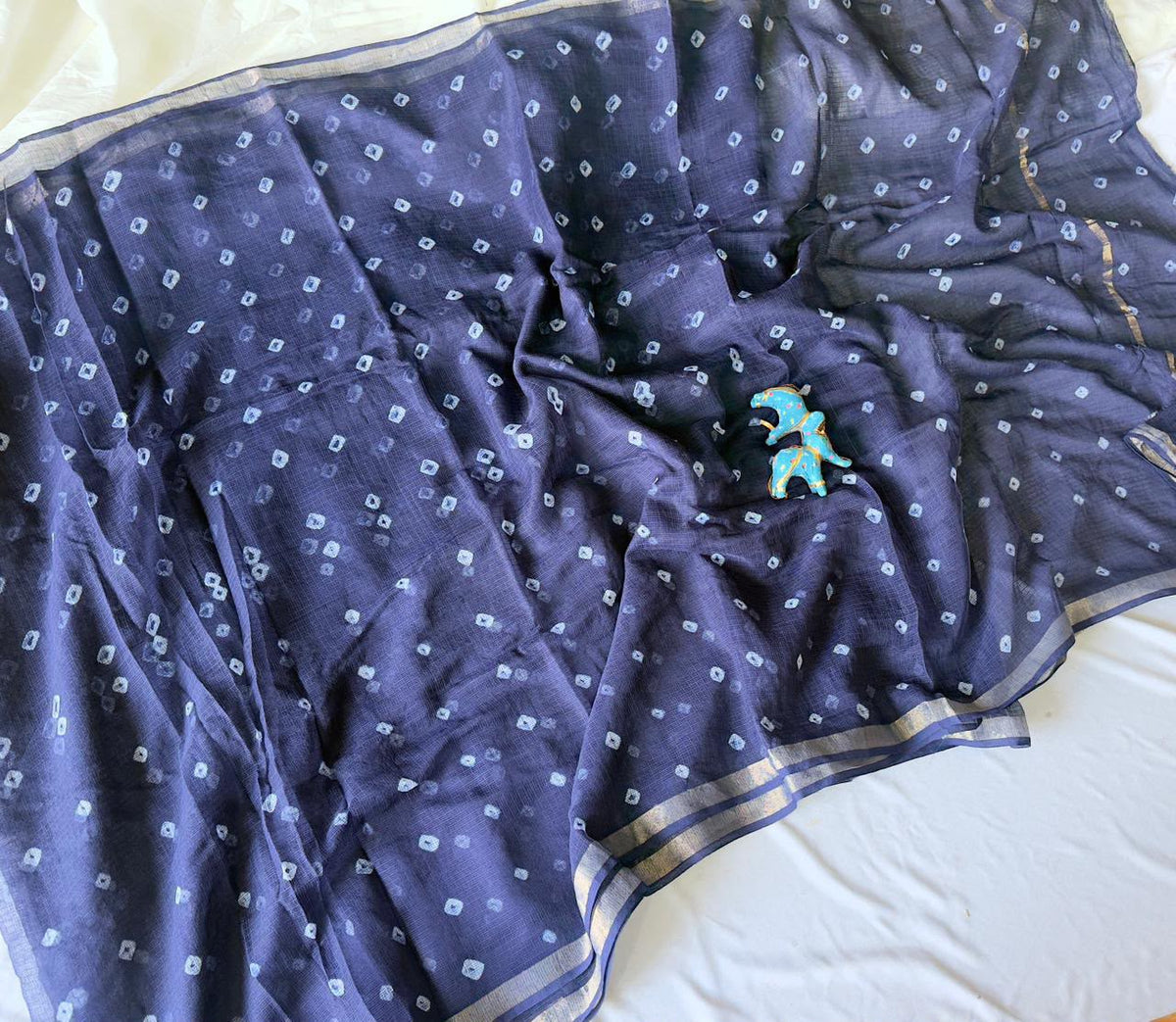 Summer special collection
Vanaspati ajark print

🥻🥻🥻🥻🥻🥻
 Kota saree new collection of Bagru print 
New collection Saree Kota Doriya .
Hand made 
Block print , Dabu print , Bagru print , vaspati print, ajark prijt
Saree length 5.5 mtr
Blouse.  80cm
Hand block printed