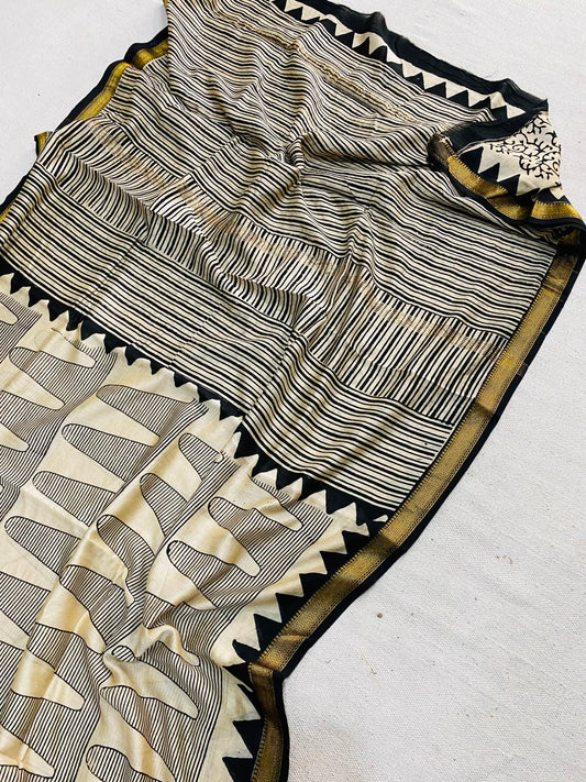 Let’s Wear #ethicallymade✅
🍁Beautifully Crafted Maheshwari Silk Saree  collection🍁
 Specially Designed in Bagru  jahota rapid dabu hand block print
100% Natural Dye
Fabric : Maheshwari Silk 
Length : 5.5 Meters
Blouse Piece : 0.90 Meter
