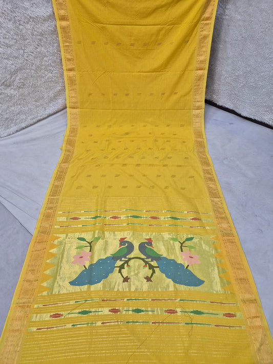 Yeola cotton paithani*
Pure cotton 
Handloom saree
Traditional Narali border 
Running blouse 
Shoulder butta 