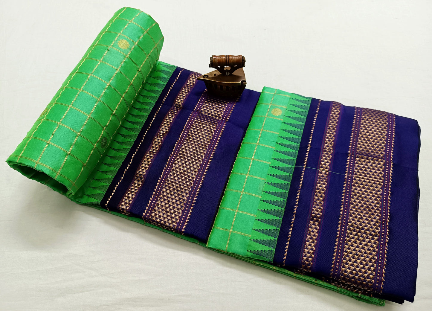 Ann-ilkal-pure-silk-saree Checked Ilkal Pure Silk Saree