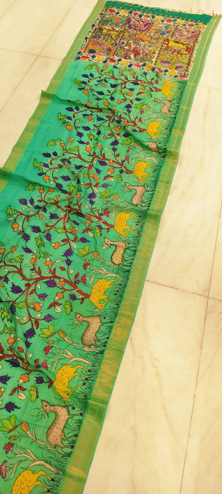 *Mangagiri silk sarees*
*Pen kalamkari sarees* 
*Hand drawn hand painted sarees* 
🌺🌺🌺🌺🌺🌺🌺
*Length 6.5 mtr*
*Width 44 inch*