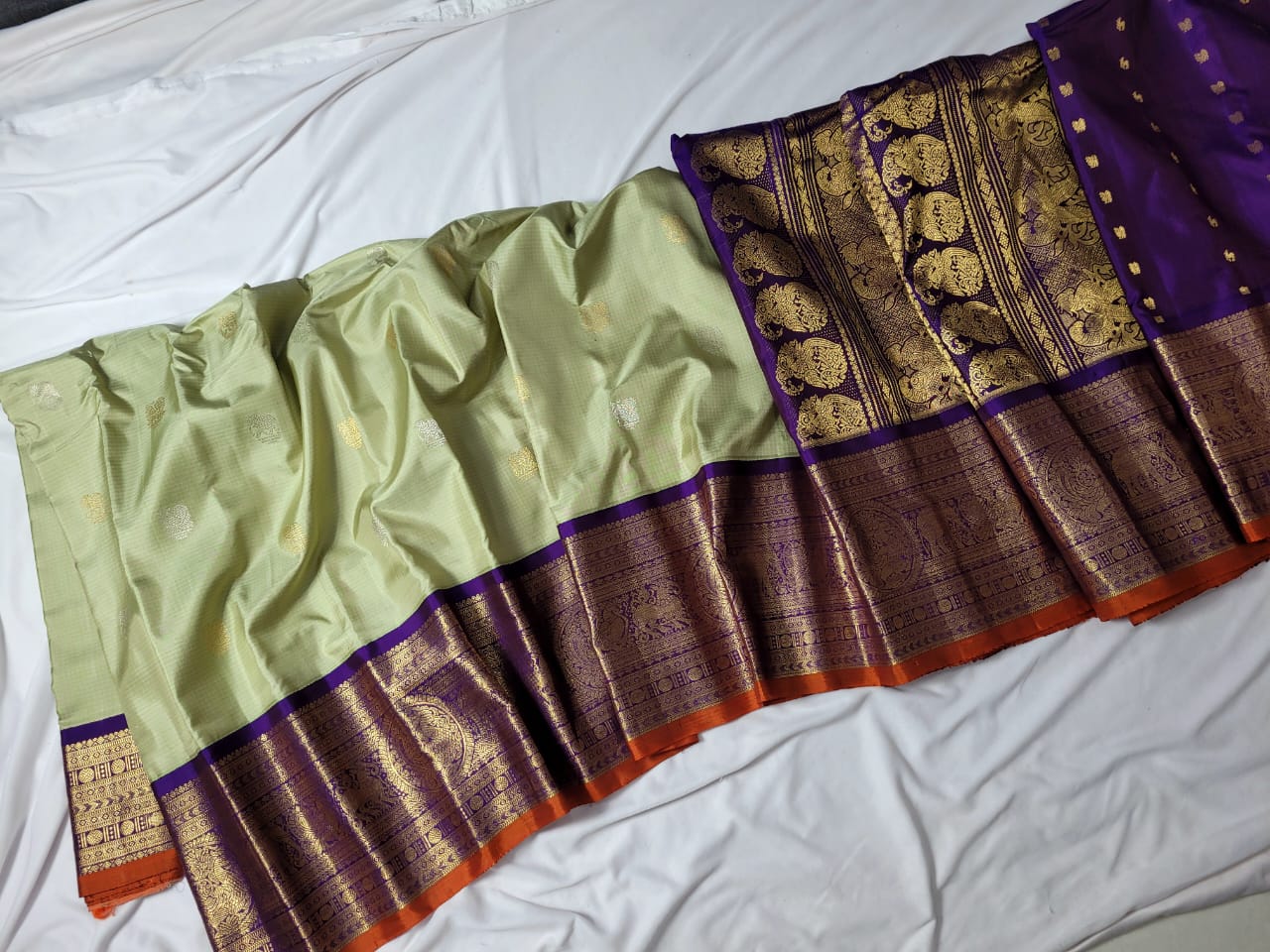 Abheta | Pure Pattu Gadwal Sarees