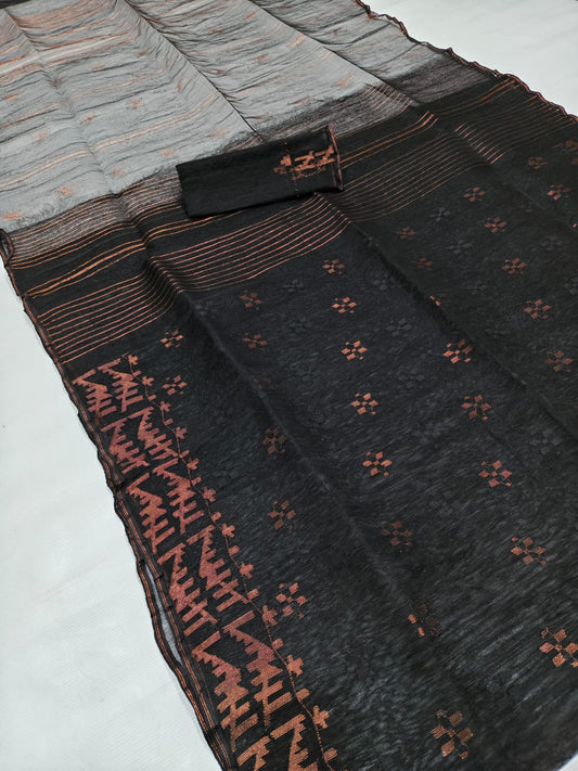 Authentic bangladesi 
half silk jamdani
With bp