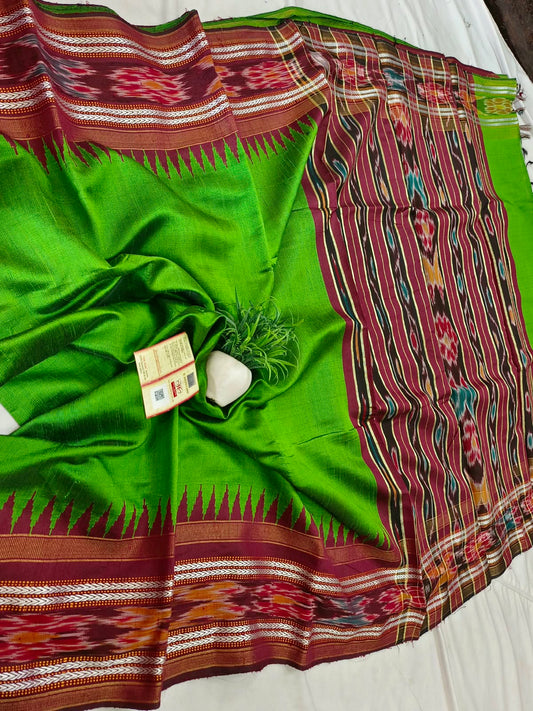 *Pure raw silk handloom Ikkat and vidarbha temple border saree with contrast blouse*
Pure raw silk saree
Silk mark certified
Handloom made
Best quality