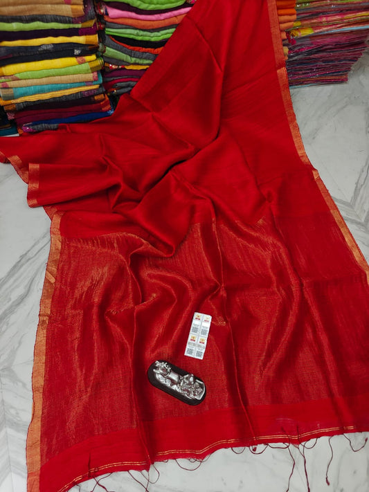Plain Matka silk saree with zari borders