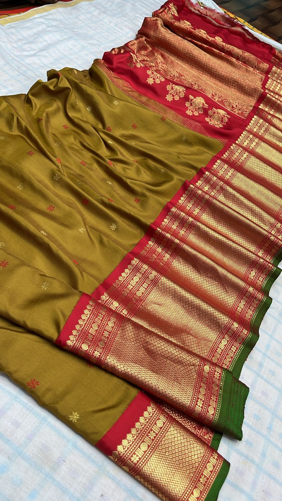 ✨✨Pure Gadwal Traditional Kuttu
 Kanchi Big Border Pattu Sarees ✨✨