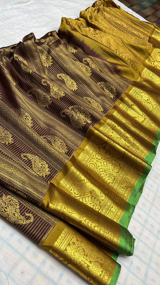 ✨✨Pure Gadwal Traditional
          Border Brocade 
          Pattu Sarees ✨✨