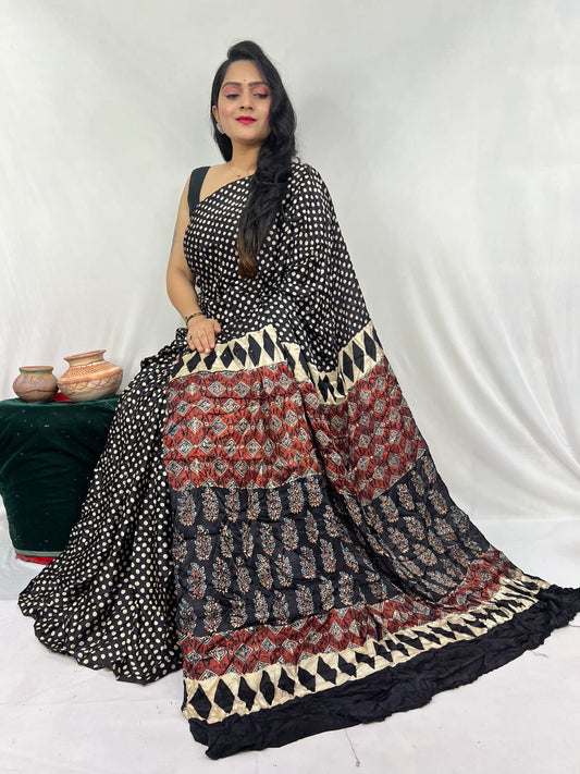 
🥻 Pure Modal Silk  Saree 🥻
🏕️ Natural / Vegetable Dyeing with Ajrakh Hand-Block Print

📦 All pics available
🎨 New colours / new patterns added 6.50...Full  saree  ..45..with 
