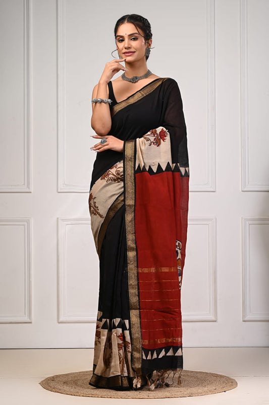 🍁new arrival🍁
Naspal pomegranate print 
👌Maheswari silk saree👌
Hand block printed Maheswari silk sarees with blouse
Size- 6.5 with blouse
Quality- silk by silk
Approx weight- 470 gram
👉Pure hand block
 