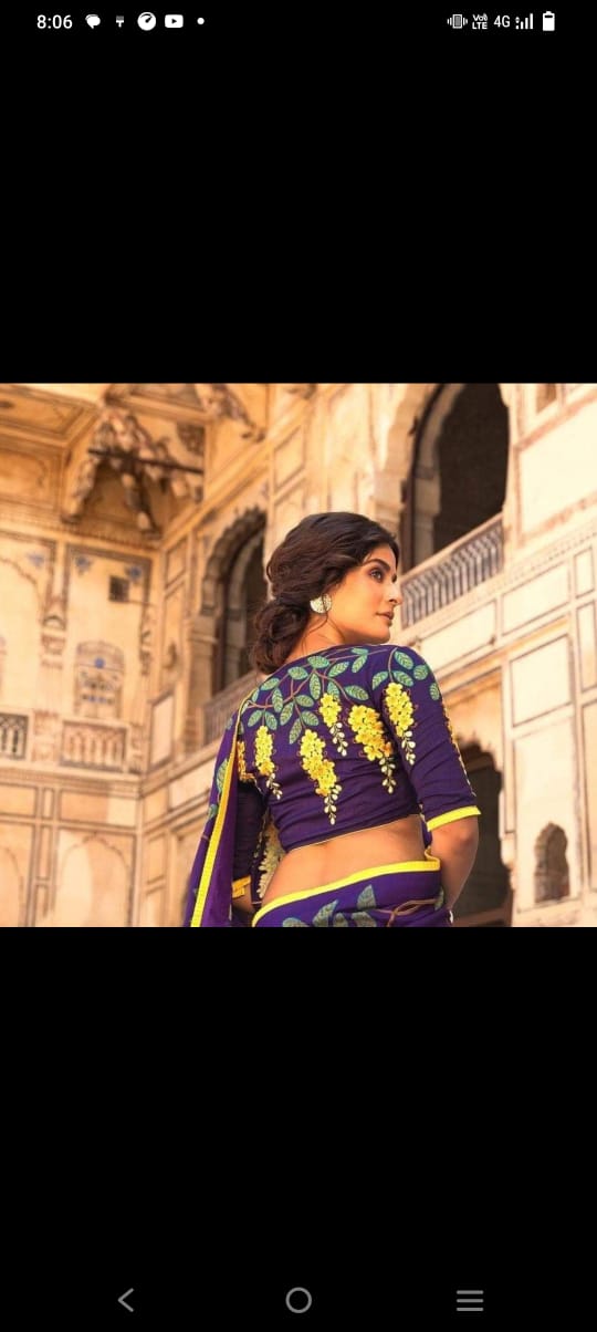 Chiayanti | embroidered blouse