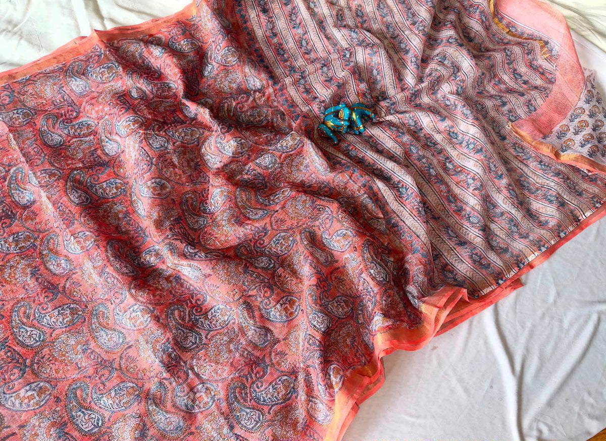 Summer special collection
Vanaspati ajark print

🥻🥻🥻🥻🥻🥻
 Kota saree new collection of Bagru print 
New collection Saree Kota Doriya .
Hand made 
Block print , Dabu print , Bagru print , vaspati print, ajark prijt
Saree length 5.5 mtr
Blouse.  80cm
Hand block printed
