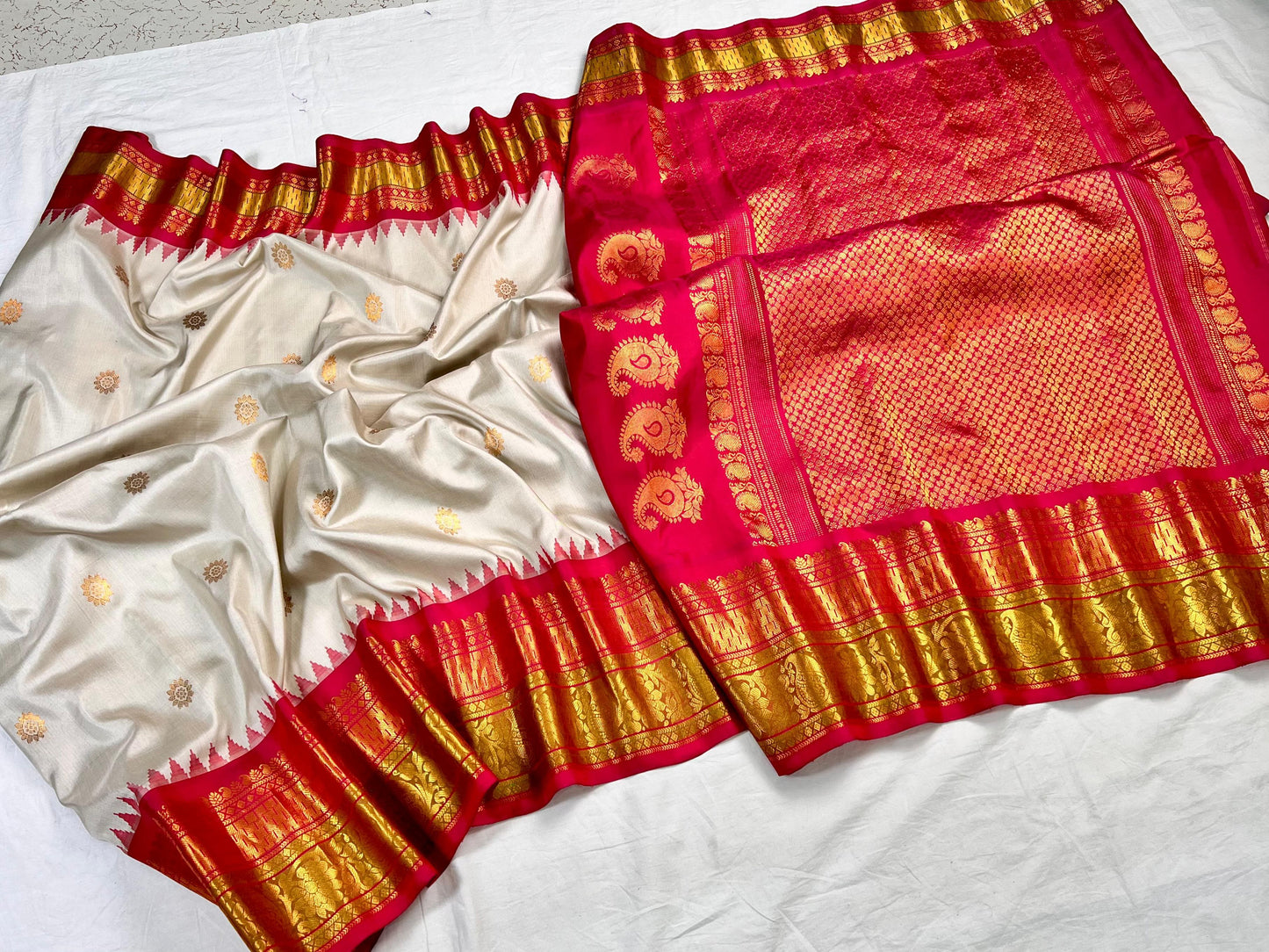 Abhya Gadwal | Gadwal Sarees in pure Silk