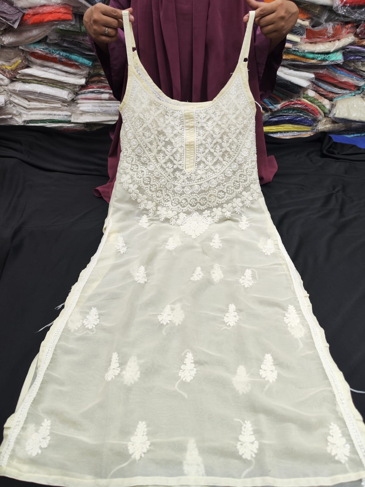 Chivantea | Chikankari Spaghetti Kurta