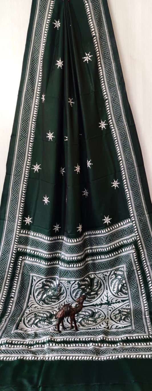 Beautiful kantha work on blended Bangalore silk
With kantha stich work bp
