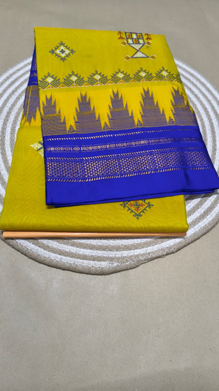 Material - Maserised cotton 
Border - Temple border, Chikki Paras
Saree Name -kasuti saree 
Pallu -Ilkal pallu top
Blouse -contrast
Saree length- 6.20
